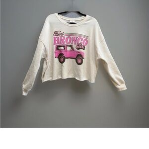 Ford Bronco Women’s Retro Graphic Print cropped Faded Pink/Cream Sweatshirt EUC